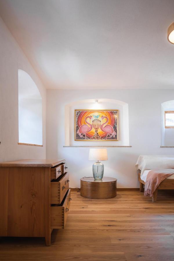 Historische Wohnung Mit Gehobenem Ambiente Walting Luaran gambar